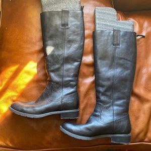 Sofft black leather riding boots